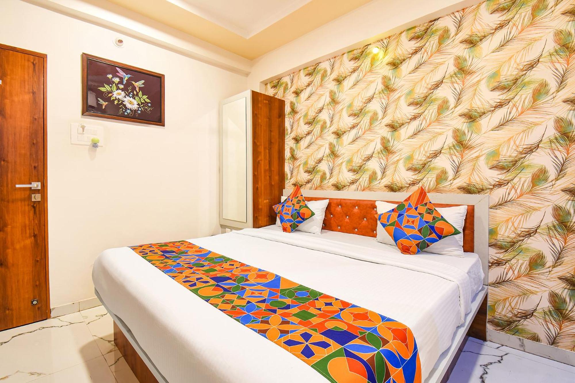 Fabhotel Prime Kharadi Residency - Nr Lohgaon Пуна Экстерьер фото